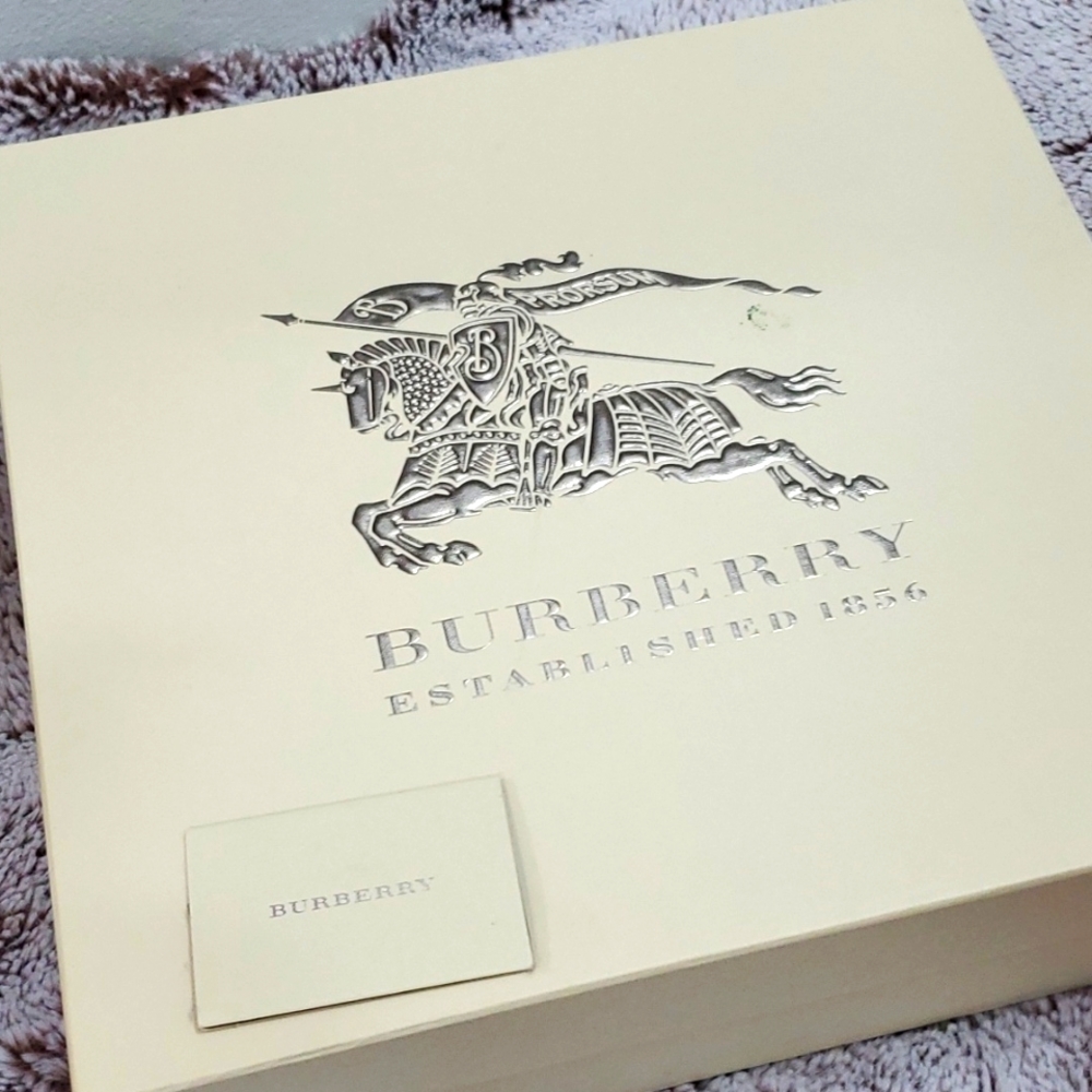 Authentic Burberry Nova Check Rain Boots - Picture 12 of 15